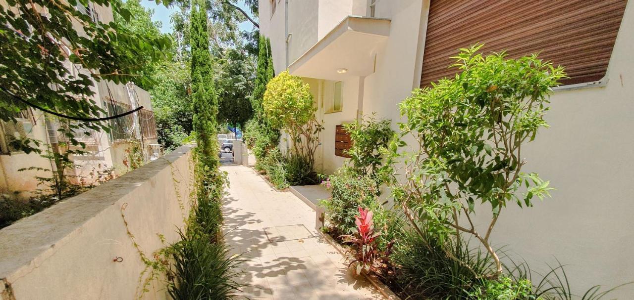Apartamento de 100 m2, 2 quarto(s) e 2 banheiro(s) em Tel Aviv Centro da cidade Exterior foto